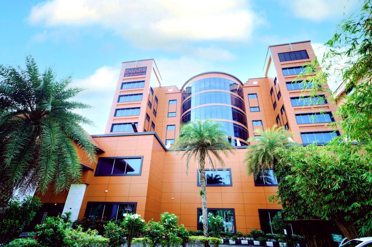 Ramada By Wyndham Alleppey Alappuzha Exteriér fotografie