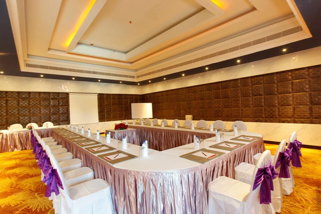 Ramada By Wyndham Alleppey Alappuzha Exteriér fotografie
