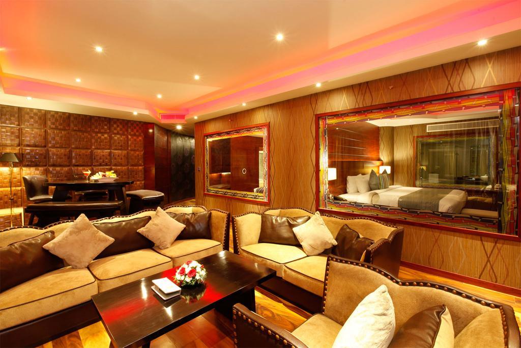 Ramada By Wyndham Alleppey Alappuzha Exteriér fotografie