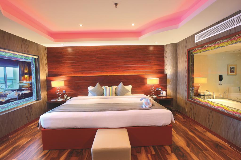 Ramada By Wyndham Alleppey Alappuzha Exteriér fotografie